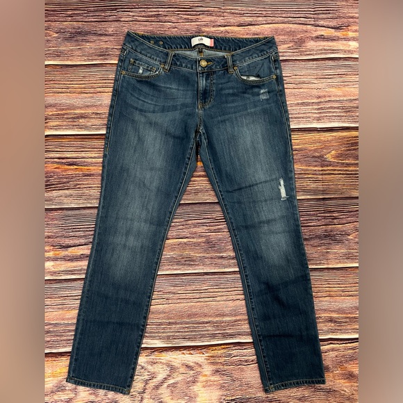 Cabi Slim Boyfriend Jeans 10 - Picture 2 of 5